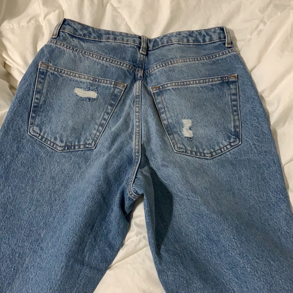 Topshop Ripped Mom Jeans - Picture 6 of 6